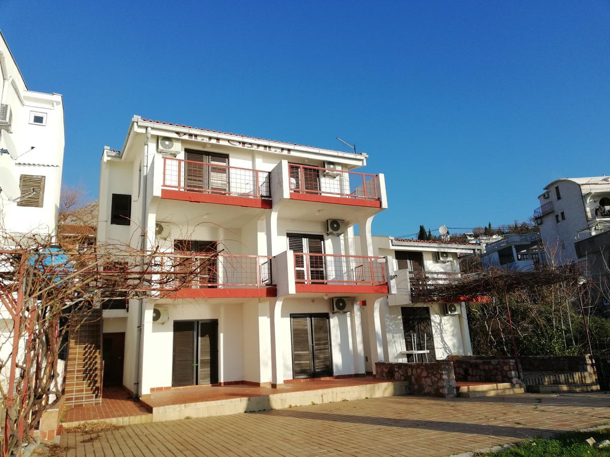 Guesthouse Obala Sutomore Luaran gambar