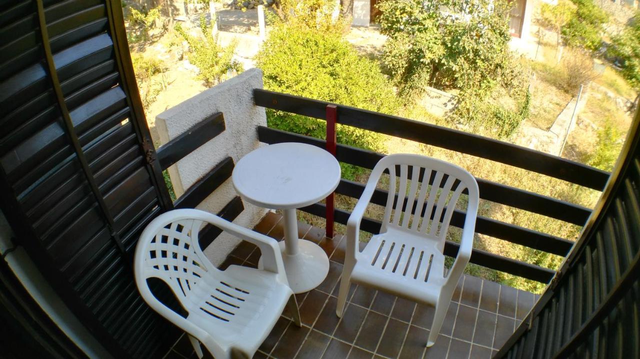 Guesthouse Obala Sutomore Luaran gambar