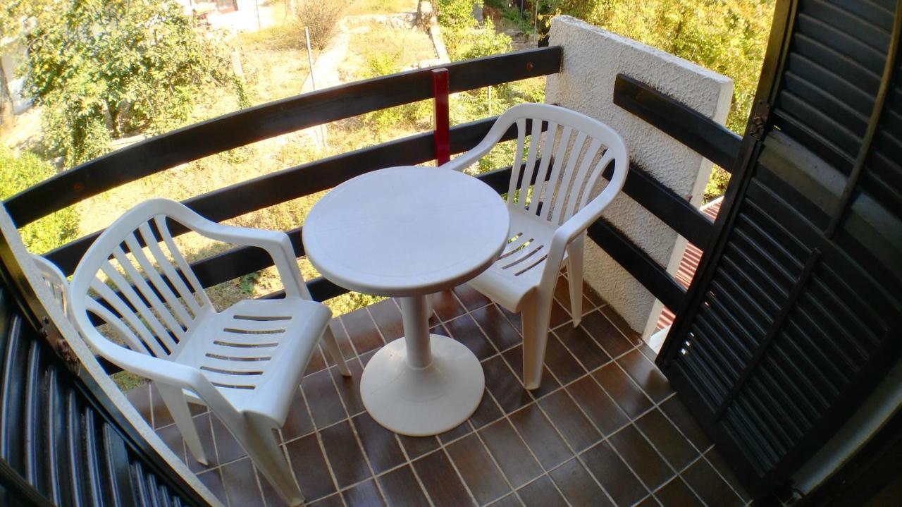 Guesthouse Obala Sutomore Luaran gambar