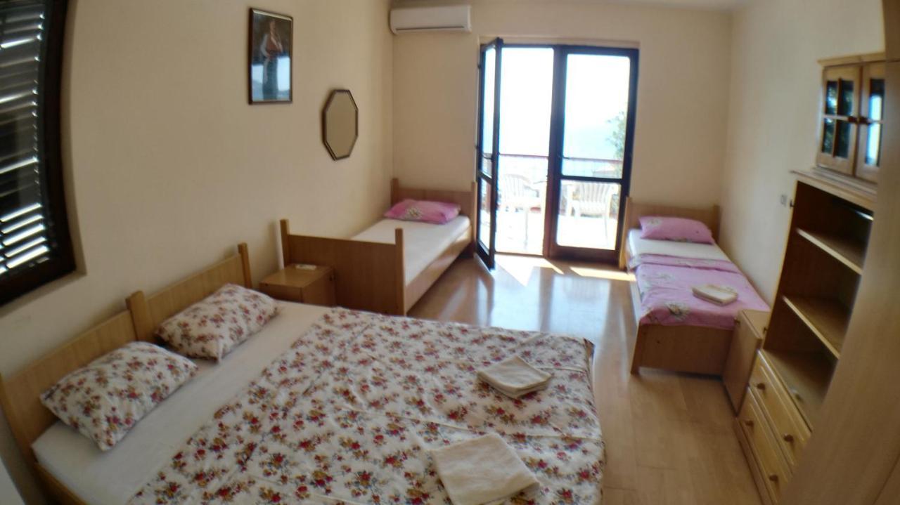 Guesthouse Obala Sutomore Luaran gambar